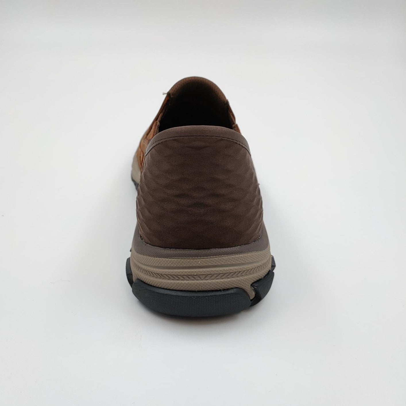 Relaxed Fit -Slip-in -Respected Elgin