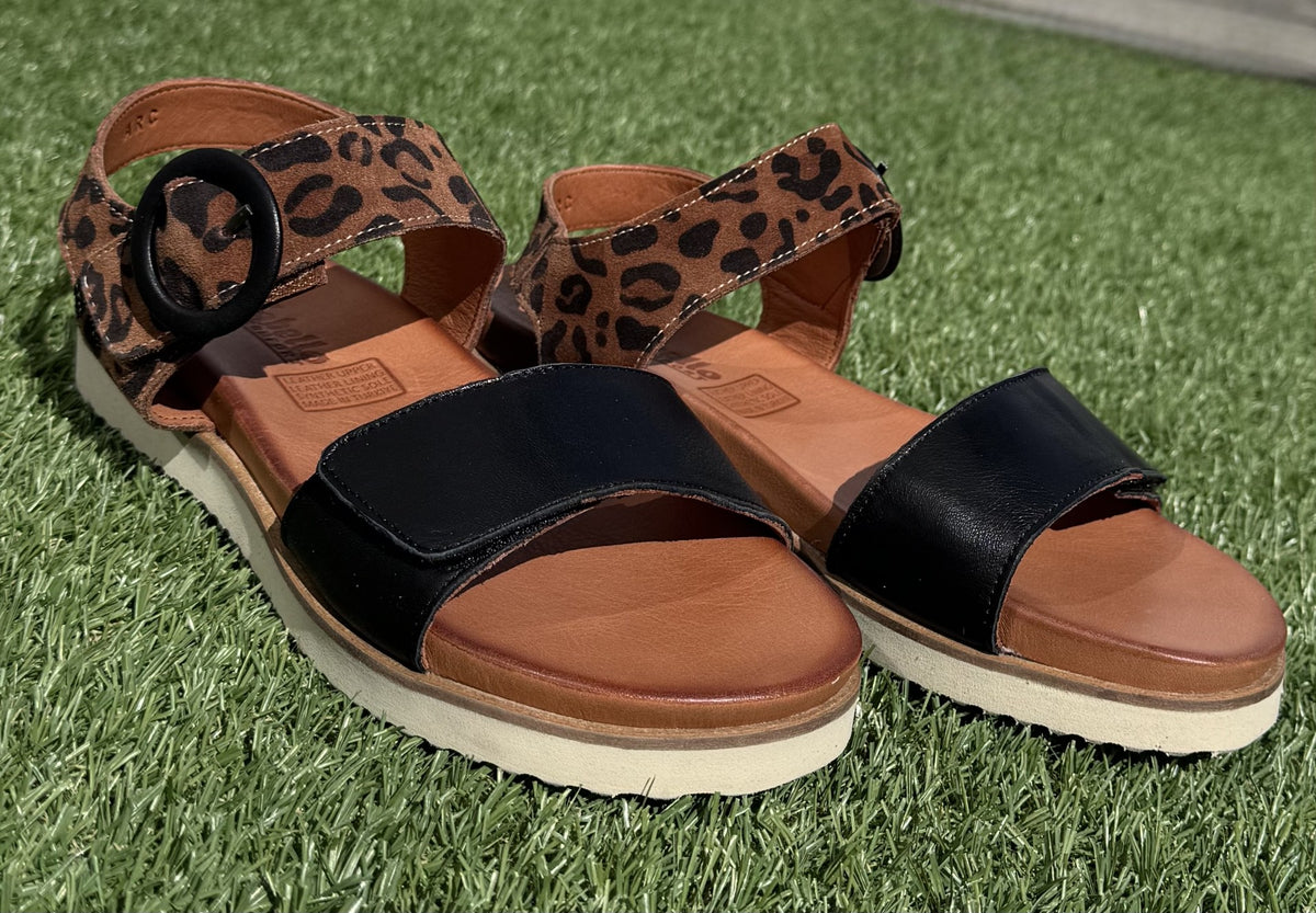 Arc Sandals